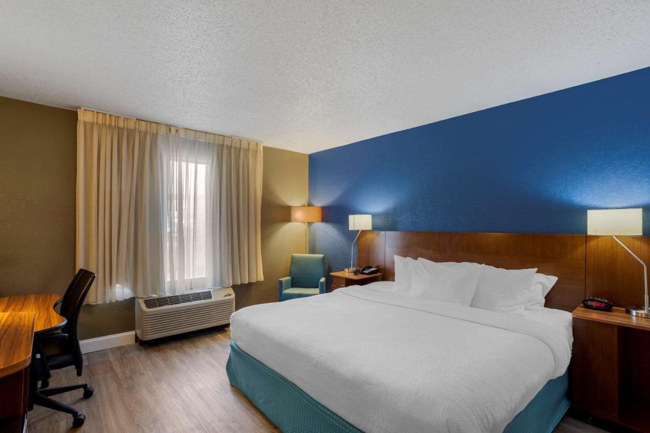 Comfort Inn & Suites Mt Laurel-Philadelphia Mount Laurel Esterno foto