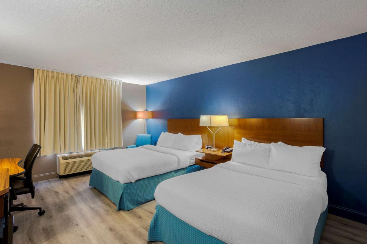 Comfort Inn & Suites Mt Laurel-Philadelphia Mount Laurel Esterno foto